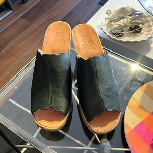 Famolare - Upslide - NEW! Forest Green